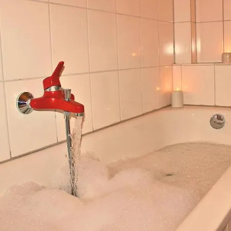 Ferienwohnung Haus Kueppelblick דירה משדה